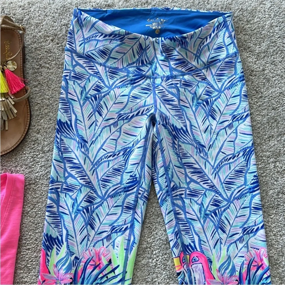 Lilly Pulitzer Luxletic Weekender Cropped Leggings - Picture 3 of 7